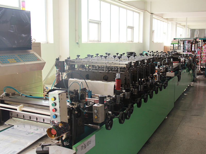 工廠（chǎng）設（shè）備